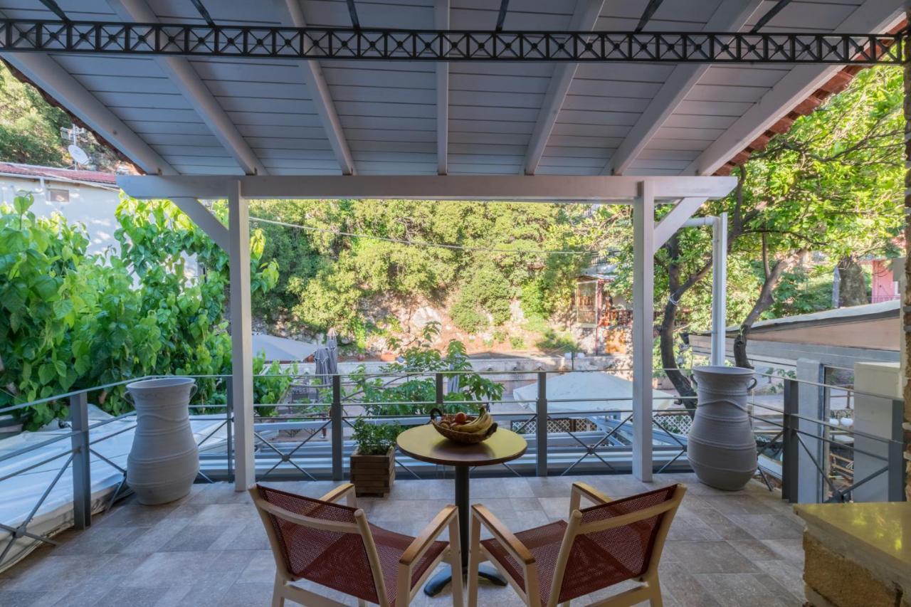 Spílion Casa Leone, Cosy Apartment Overlooking The Square מראה חיצוני תמונה