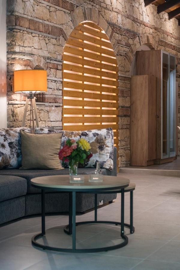 Spílion Casa Leone, Cosy Apartment Overlooking The Square מראה חיצוני תמונה